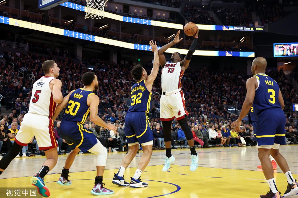 场比赛中 场比赛中