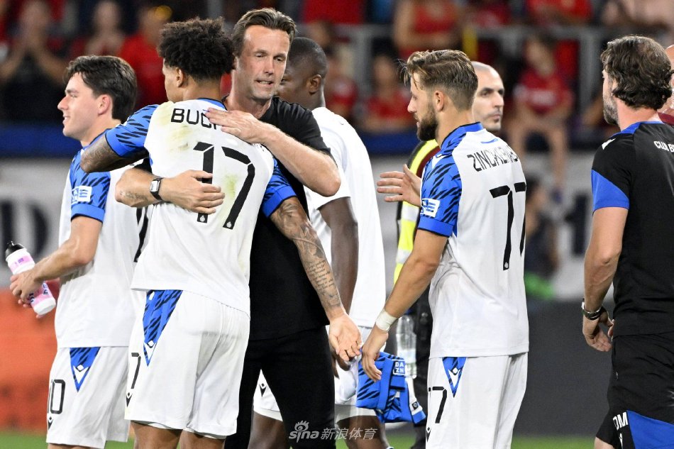 勒布伦更是 勒布伦更是